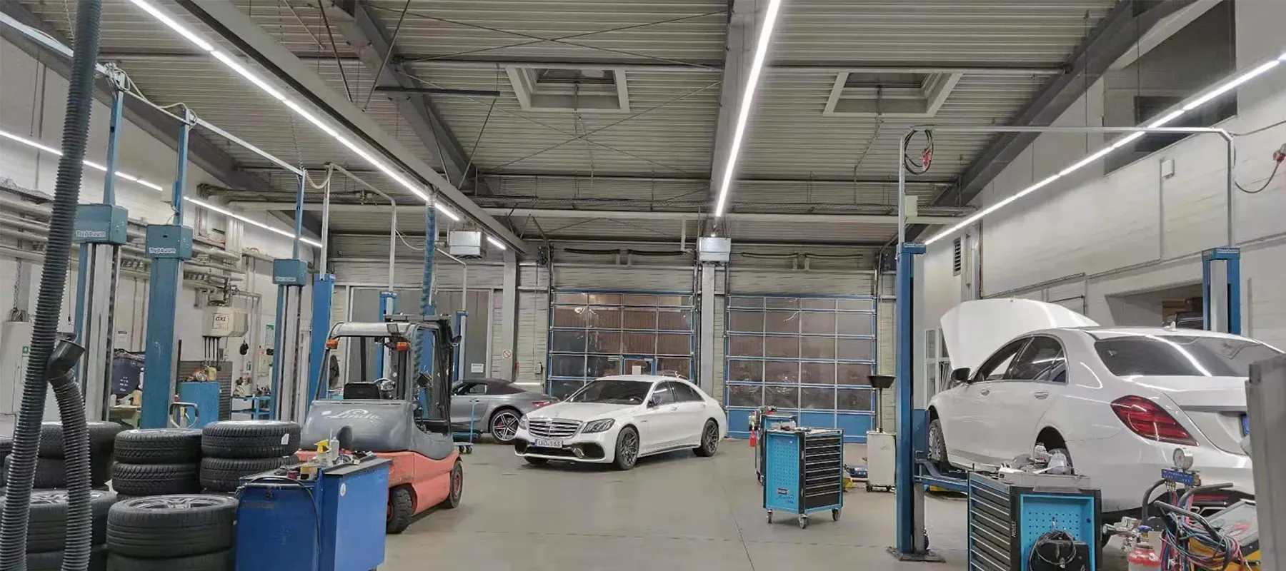 Car Repair Shop - Italy